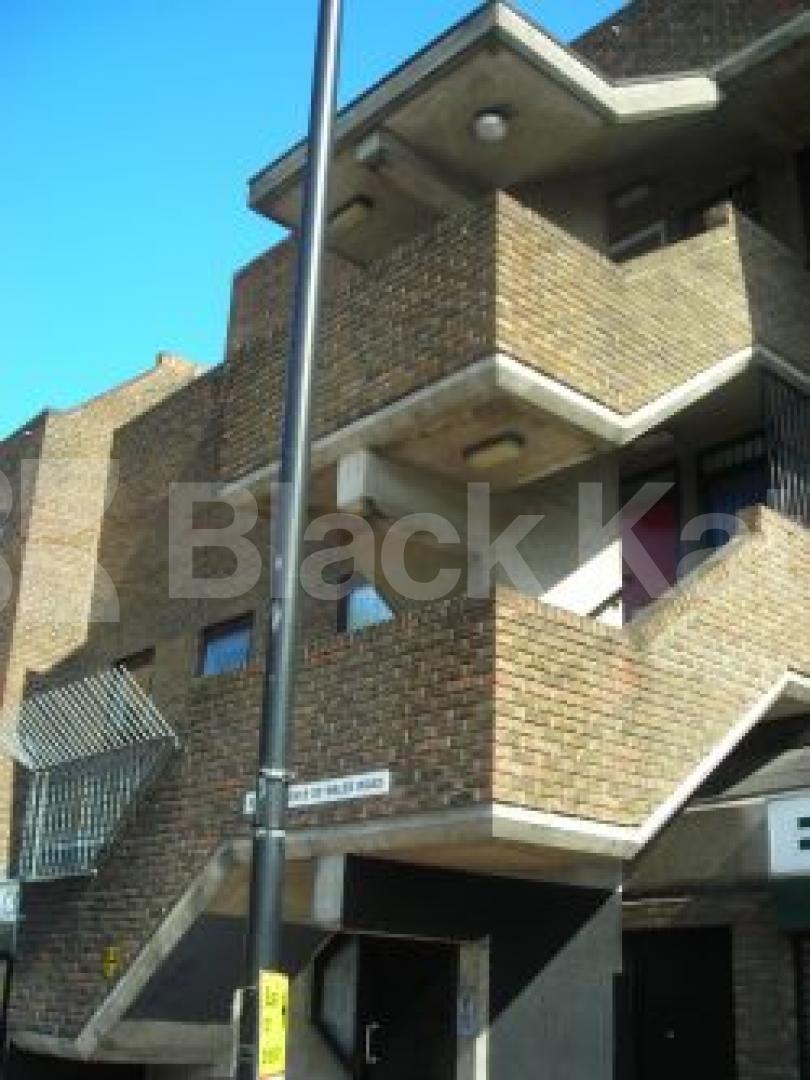 			3 Bedroom, 1 bath, 1 reception Flat			 Prince of Wales Road, KENTISH TOWN NW5